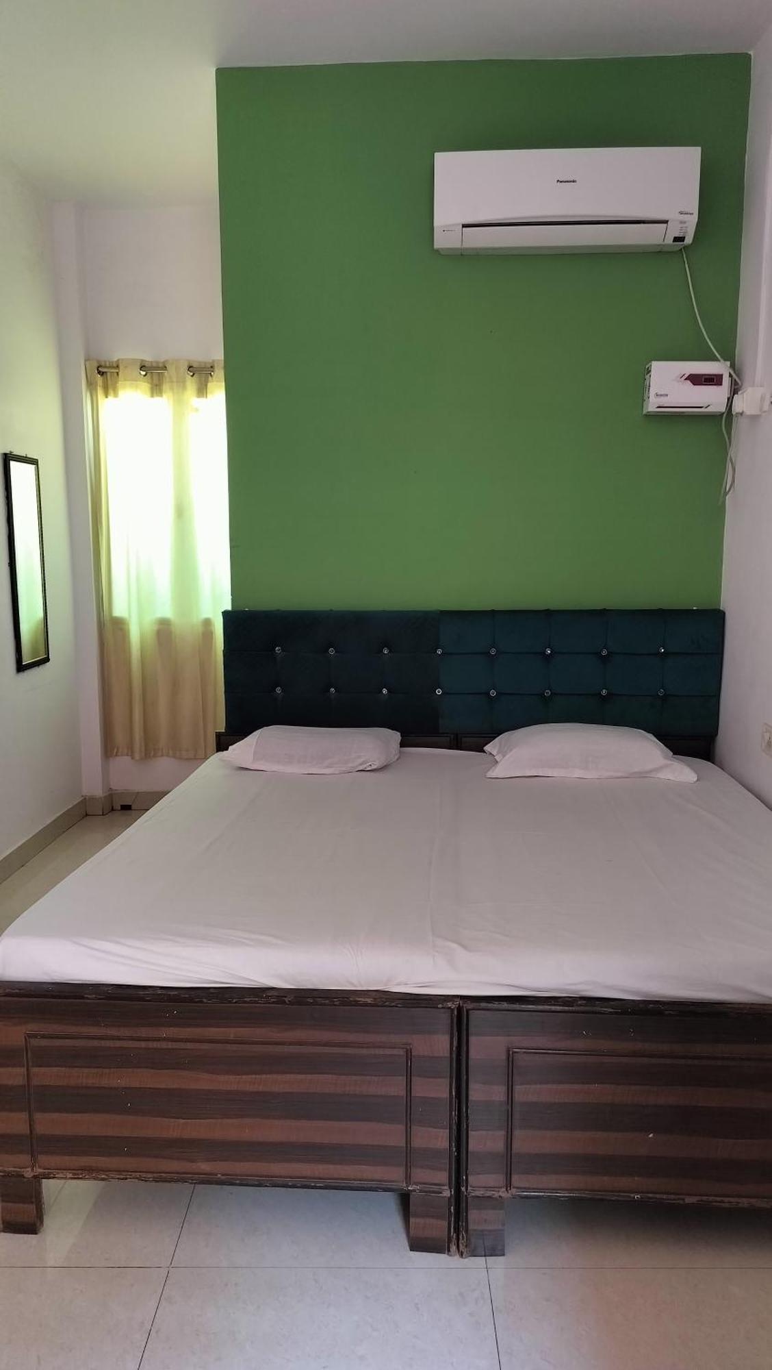 Banaras Paying Guest House Assi Ghat Hotel